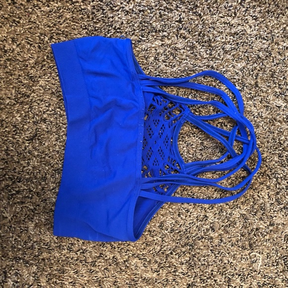 LF criss Cross Bralette - Picture 2 of 2